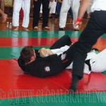 Befogott karfeszítés a Gi Grappling küzdelemben