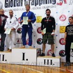 Gi Grappling Felnőtt Férfi 85 kg. dobogója