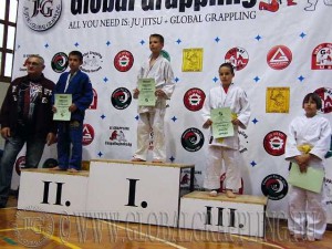 Gi Grappling ifjúsági Fiú 35 kg. dobogója