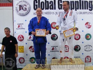 A Gi Grappling Senior Férfi 105+ kg. kategória dobogója