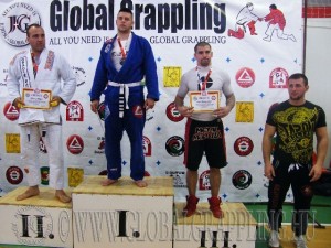 A Gi Grappling Felnőtt Férfi 105 kg. kategória dobogója
