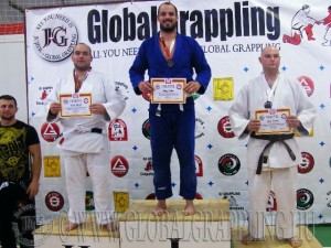 A Gi Grappling Felnőtt Férfi 105+ kg. kategória dobogója