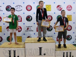 A NoGi Grappling Gyermek1 Fiú 30 kg. kategória dobogója