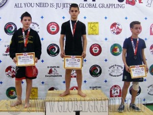 A NoGi Grappling Ifjúsági1 Fiú 47 kg. kategória dobogója