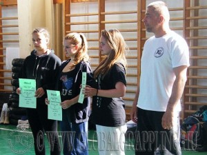 Balról jobbra: Szélesi Melodi, Krepsz Fanni, Vass Bettina