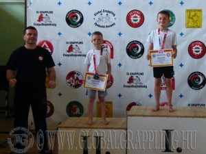 NoGi Grappling Gyermek 1 Fiú 25 kg. dobogója