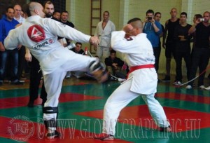 Combat Grappling rúgni csak állásban lehet