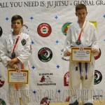 A Gi Grappling Gyermek 2 Fiú 44 kg. kategória dobogója