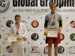 A Gi Grappling Ifjúsági 2 Fiú 65 kg. kategória dobogója