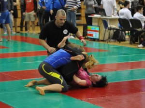 Női grappling küzdelem