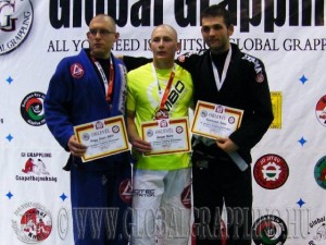 A Gi Grappling Felnőtt Férfi 95 kg. kategória dobogója