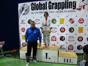A Gi Grappling Ifjúsági 1 Leány 40 kg. kategória dobogója