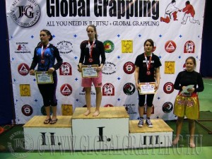 A NoGi Grappling Ifjúsági 2 Leány 65 kg. kategória dobogója