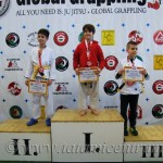 A Gi Grappling Gyermek 1 Fiú 32 kg kategória dobogója