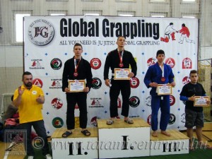 A Gi Grappling Junior Fiú 75 kg kategória dobogója