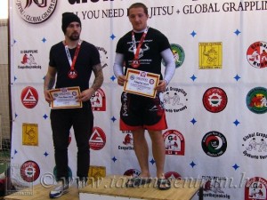 A NoGi Grappling Kezdő Felnőtt Férfi 85 kg dobogója