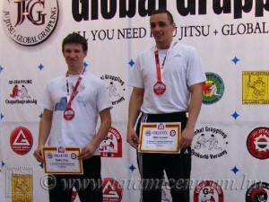 A Kesztyűs Küzdelem Kezdő Felnőtt Férfi 75 kg dobogója