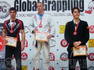 A Gi Grappling Haladó Férfi 85 kg kategória dobogója