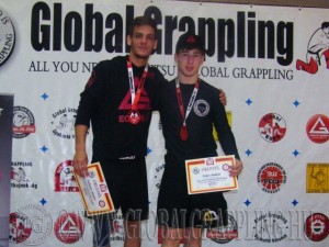 A NoGi Grappling Haladó Férfi 75 kg kategória dobogója