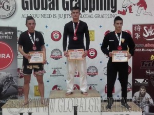A Kesztyűs Küzdelem Junior Fiú 70 kg kategória dobogója