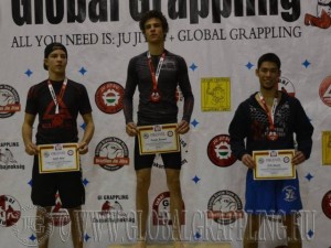 A Gi Grappling Felnőtt Férfi 70 kg kategória dobogója