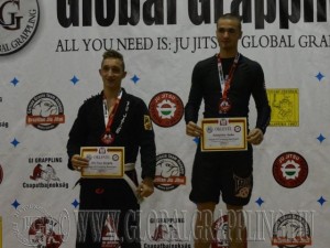 A Gi Grappling Ifjúsági 2 Fiú 80 kg kategória dobogója