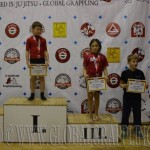 A NoGi Grappling Gyermek 2 Fiú 32 kg kategória dobogója