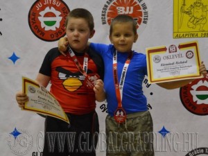 A NoGi Grappling Manó Fiú 36 kg kategória dobogója