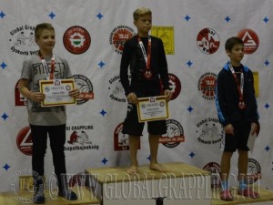 A NoGi Grappling Ifjúsági 1 Fiú 40 kg kategória dobogója