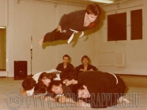 1983-ban a Japán Harci Játékok Klubjában