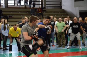 Kesztyűs Küzdelem