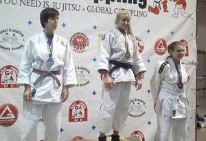 A Gi Grappling Női 60 kg kategória dobogója