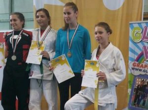 A Gi Grappling Ifjúsági2 Leány 52 kg. kategória dobogója